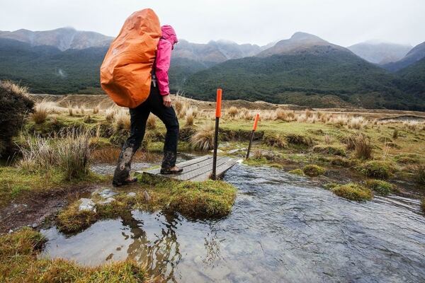 Chiar și stratul protector DWR, care asigură rezistența la apă, poate fi fără PFC și ecologic.